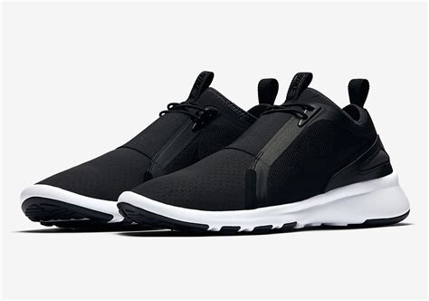 nike current slip one schwarze sohle|Slip On Shoes .